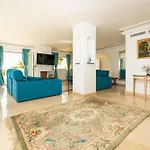 Vila Marbella *