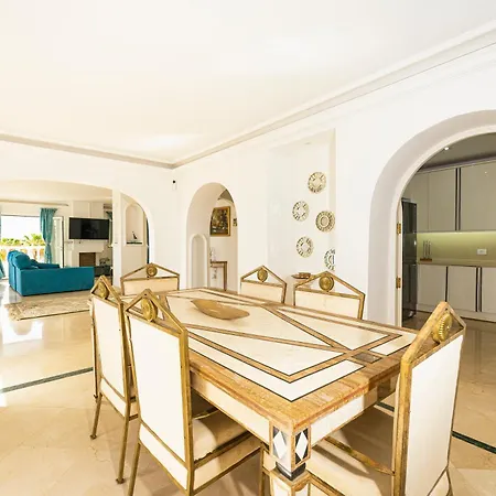 Marbella Вілла *